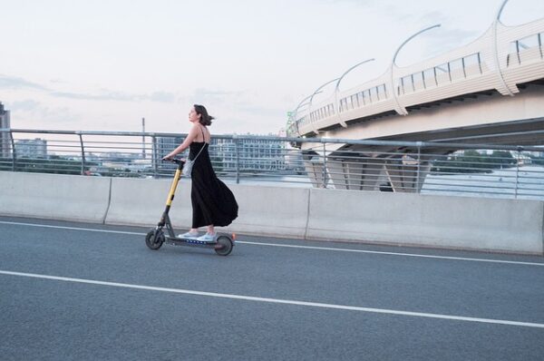 La location de scooter électrique : La solution écologique et pratique pour vos déplacements urbains