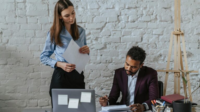 Comment maximiser l&rsquo;efficacité de mon assistante personnelle ?